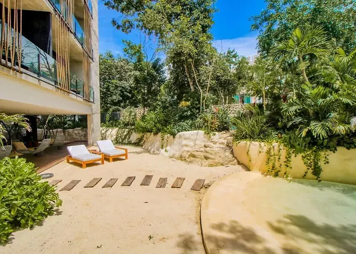 Main Street To The At Coba Av Apartamento